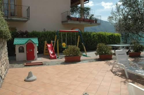 Erika Aparthotel